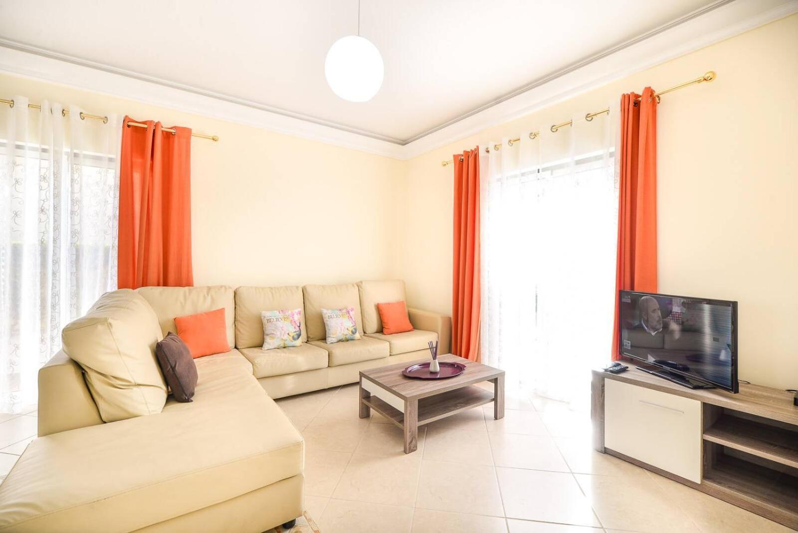 Vila Alcantarilha By Mtphomes Ngoại thất bức ảnh